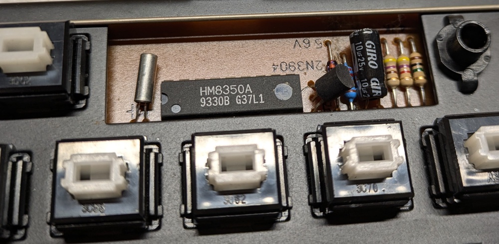 HM8350A