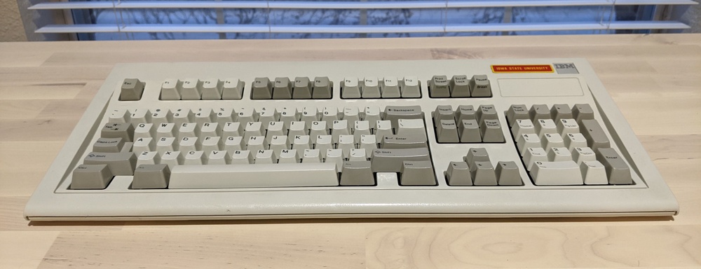 Picture of cleaned keyboard reassembled