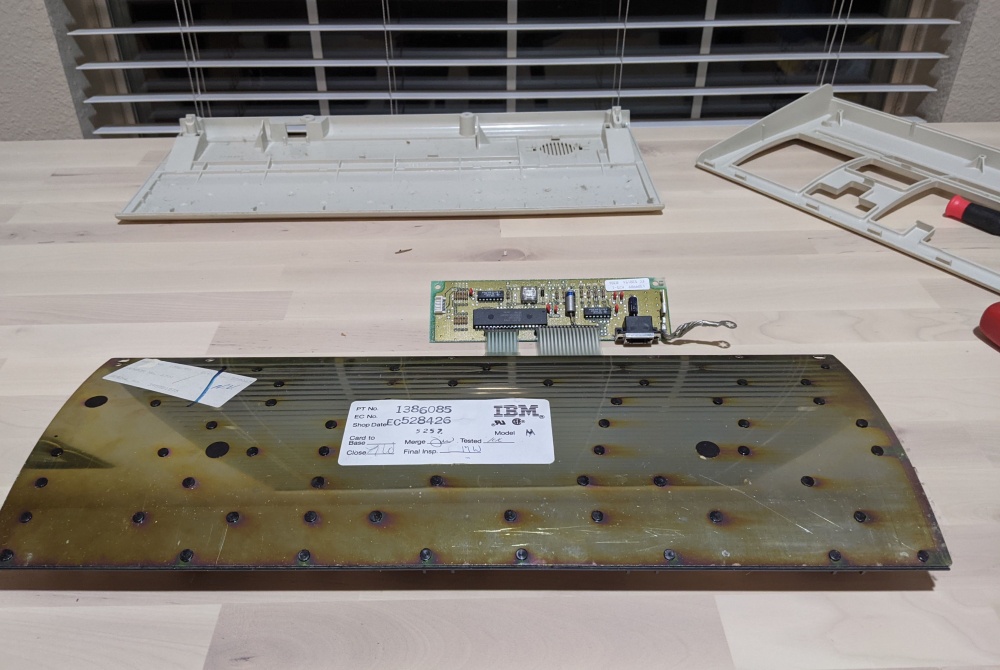 Keyboard fully disassembled