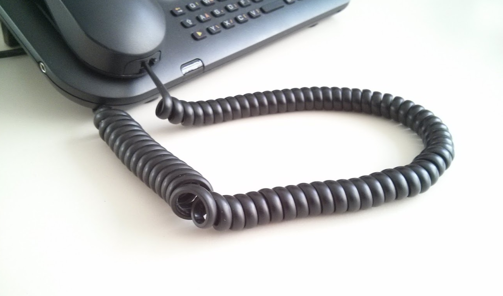 Example of a coiled cable that is tangled
